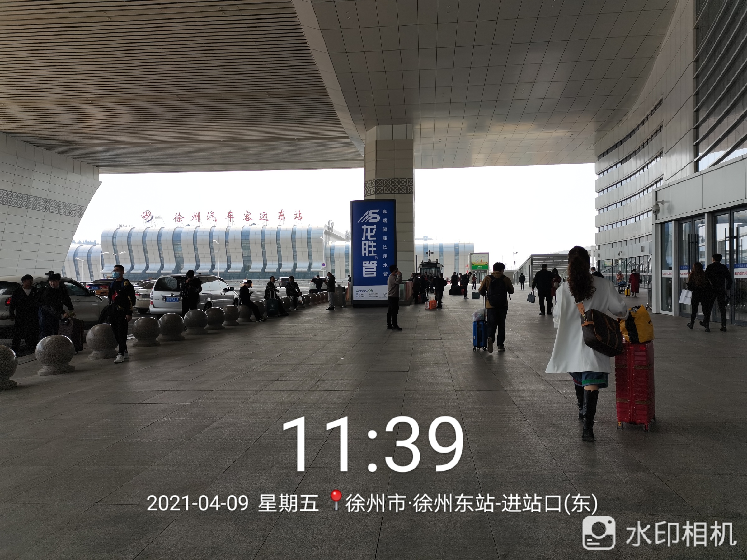 龍勝管高鐵廣告50城同步上線，刷屏億萬人！